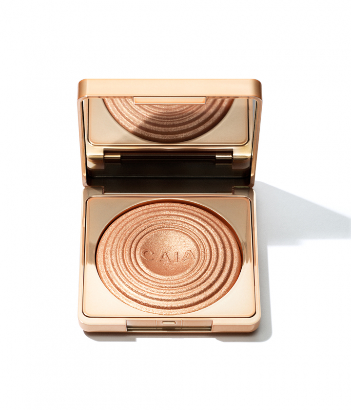 Caia bronzer shop