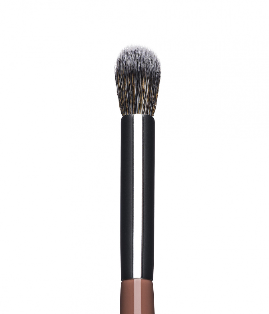 ROUND BLENDER BRUSH 05 Eyeshadow Brushes BRUSHES & TOOLS