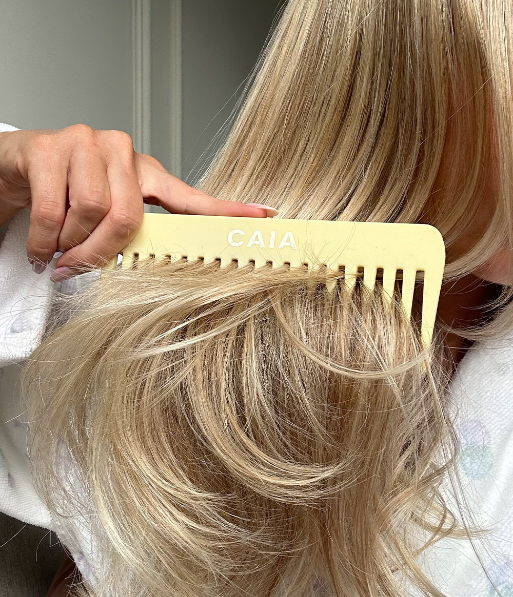 SILVER BOMBSHELL SILVER BOMBSHELL