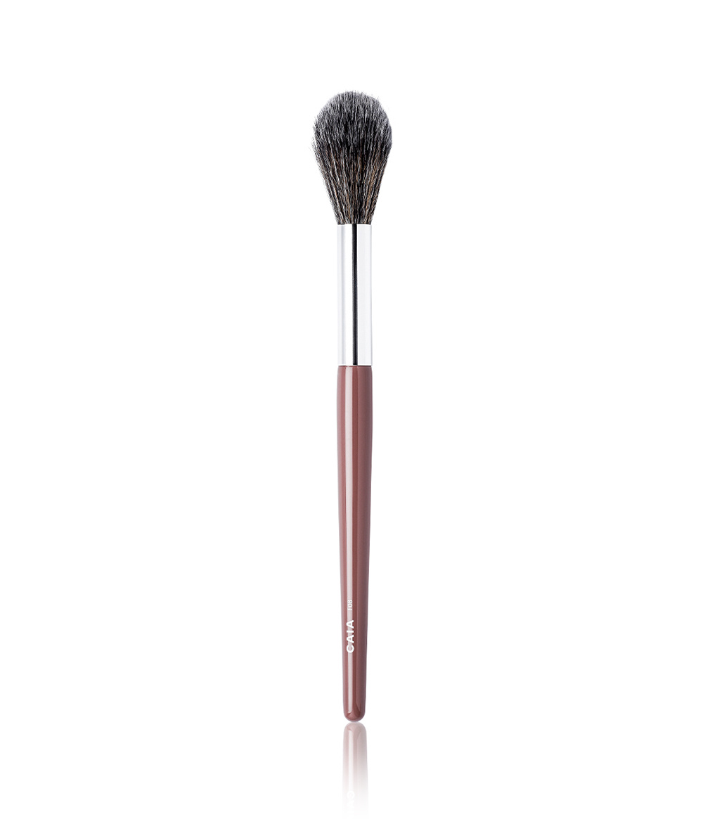 TAPERED HIGHLIGHTER BRUSH 08 in the group BRUSHES & TOOLS / BRUSHES / Makeup Brushes at CAIA Cosmetics (CAI145)