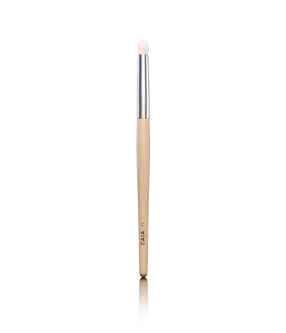 BULLET CREASE BRUSH 16 in the group BRUSHES & TOOLS / BRUSHES / Eyeshadow Brushes at CAIA Cosmetics (CAI510)