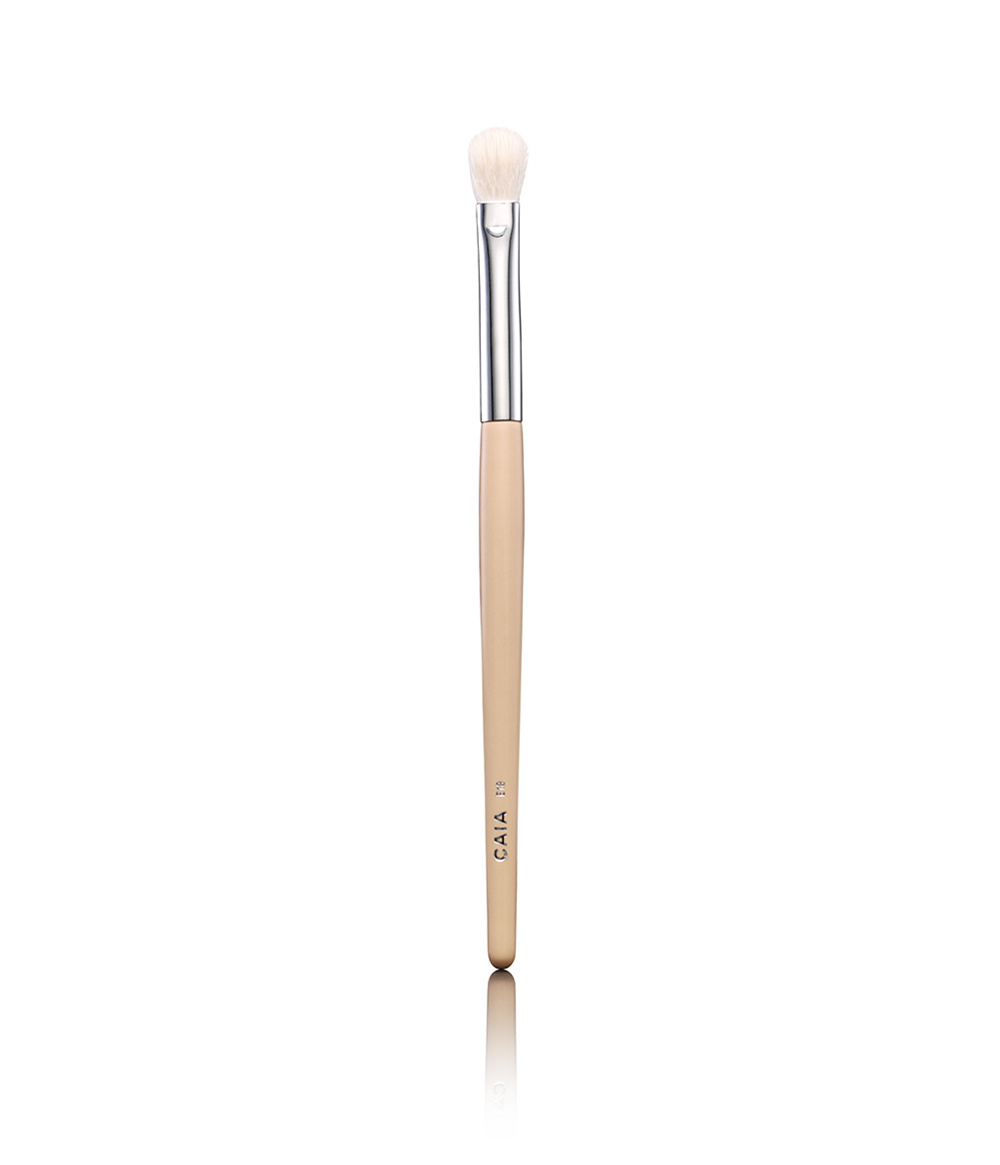 BLENDING BUFFER BRUSH 18 in the group BRUSHES & TOOLS / BRUSHES / Eyeshadow Brushes at CAIA Cosmetics (CAI512)