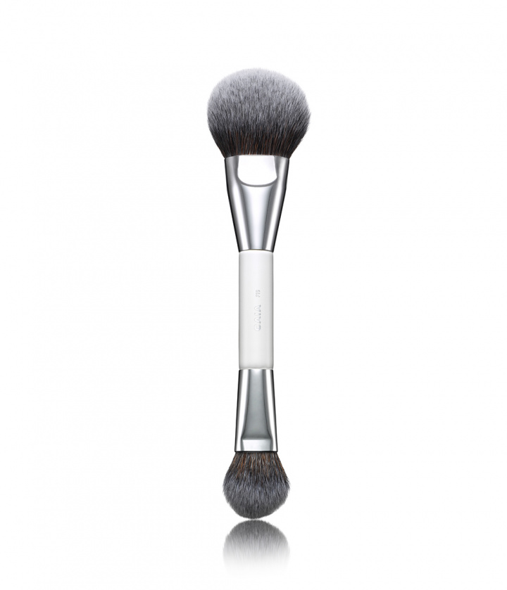 DOUBLE ENDED POWDER BRUSH 19 in the group BRUSHES & TOOLS / BRUSHES / Makeup Brushes at CAIA Cosmetics (CAI524)