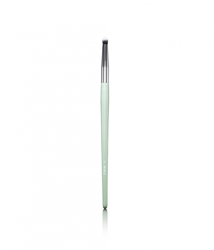 PRECISION BULLET CREASE BRUSH 02 in the group BRUSHES & TOOLS / BRUSHES / Eyeshadow Brushes at CAIA Cosmetics (CAI534)