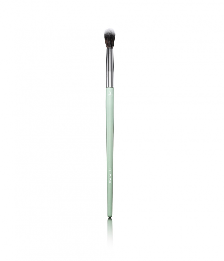 FLUFF BLENDING BRUSH 26 in the group BRUSHES & TOOLS / BRUSHES / Eyeshadow Brushes at CAIA Cosmetics (CAI535)