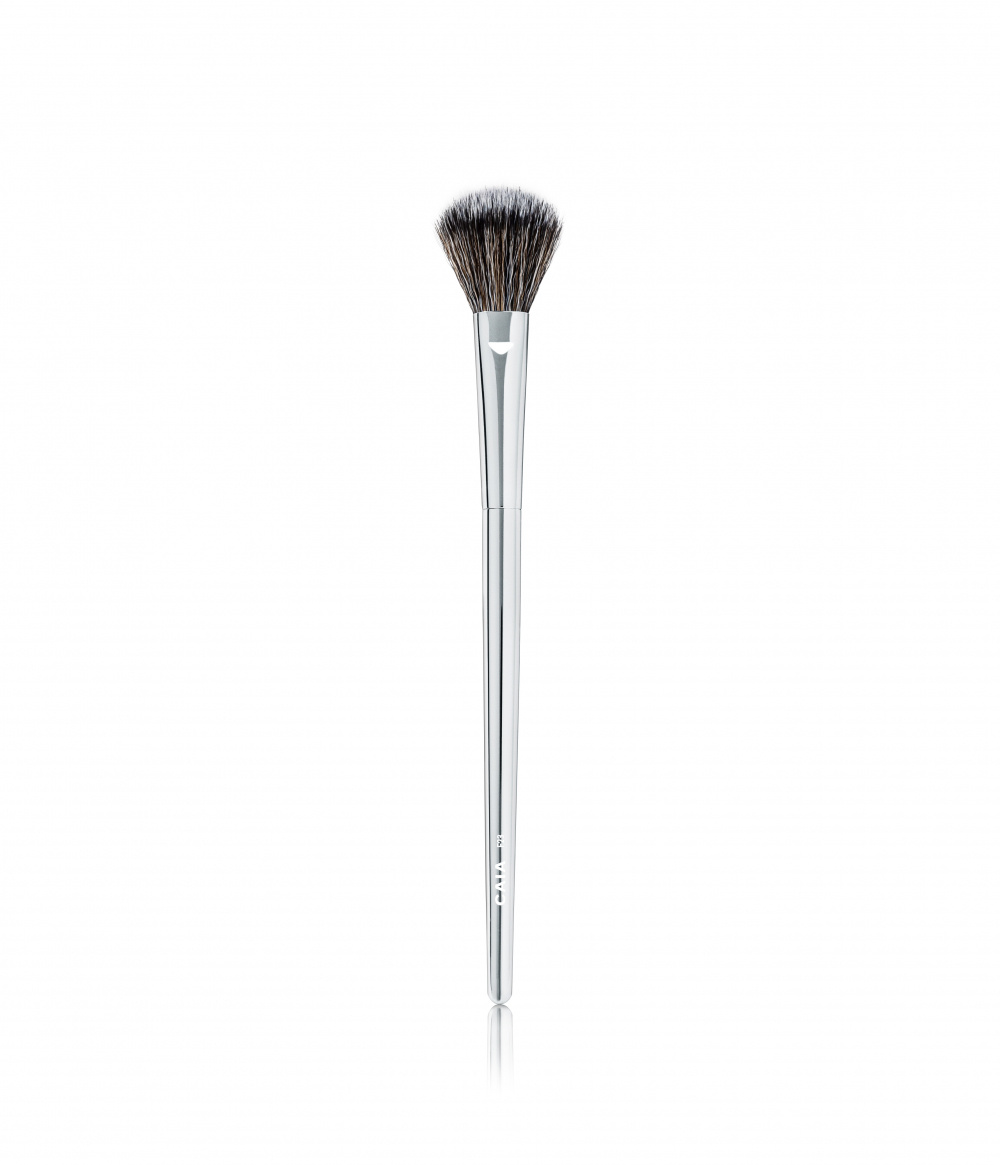 DETAILED HIGHLIGHTER BRUSH F23 in the group BRUSHES & TOOLS / BRUSHES / Makeup Brushes at CAIA Cosmetics (CAI546)