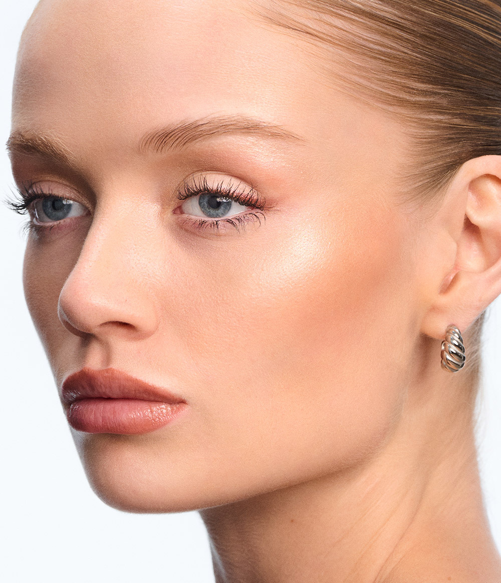 HIGHLIGHT ME  HIGHLIGHT ME